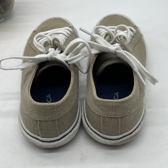 Nautica Tan Canvas Sneaker Size 7.5. SNK2653B - Picture 4 of 8